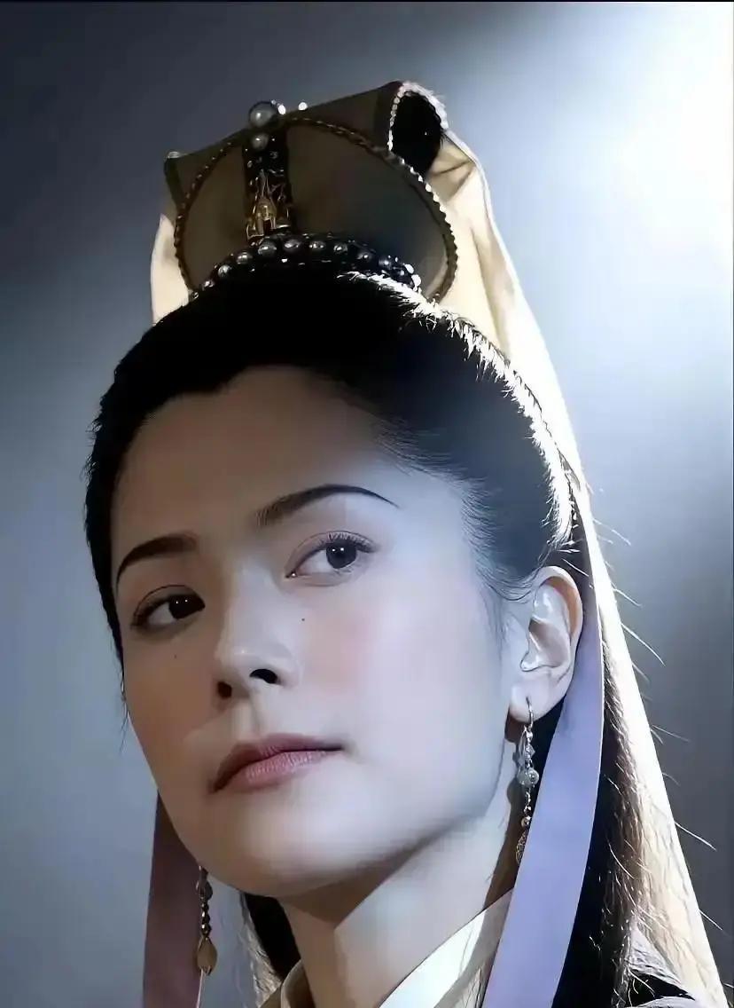 TVB花旦消失3年，复出片酬翻10倍郭羡妮上次露面是2022年客串网剧，戏