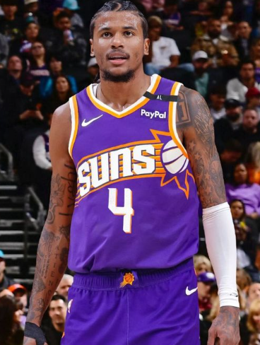 太阳球员格林人球结合能力和三分都很强，火箭放弃他的原因是什么？主要是乌度卡要杜