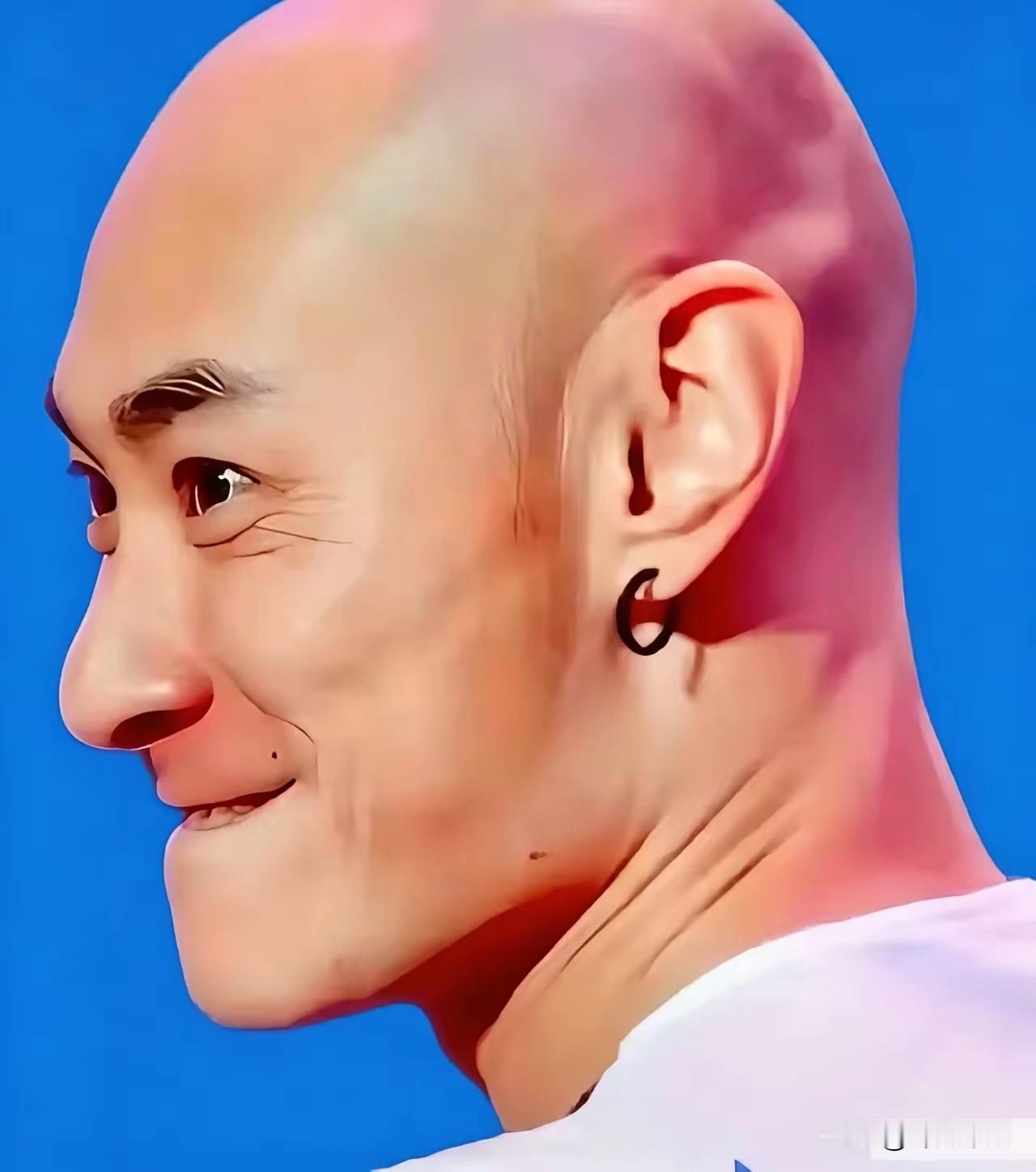 全网吵了大半个月的长城太鼓风波，疑点不但没消，反倒越挖越多，根本不只是简单文化失