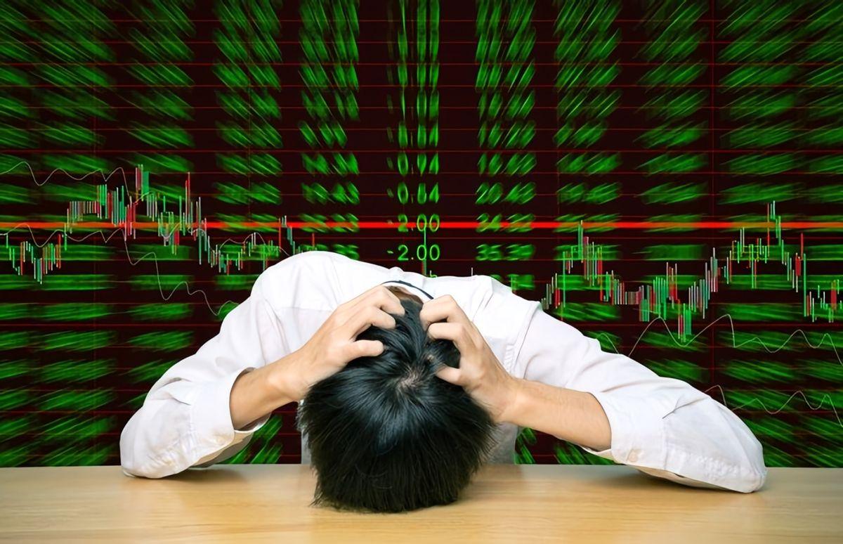 股市最隐蔽的潜规则：别碰穷人的观点，别动富人的利益很多老股民炒了十几年，越亏越