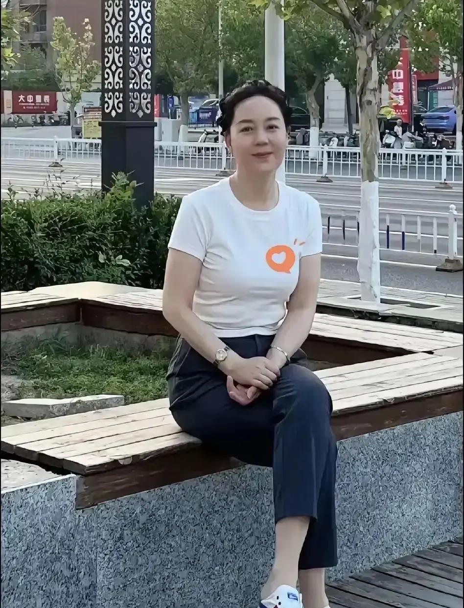 性学家非常现实的话：“50来岁的单身女人如果没了生理需求，就不要去找什么老伴儿