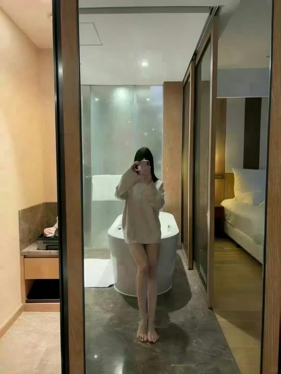 把今天的疲惫折叠好，明天带着温柔继续出发。