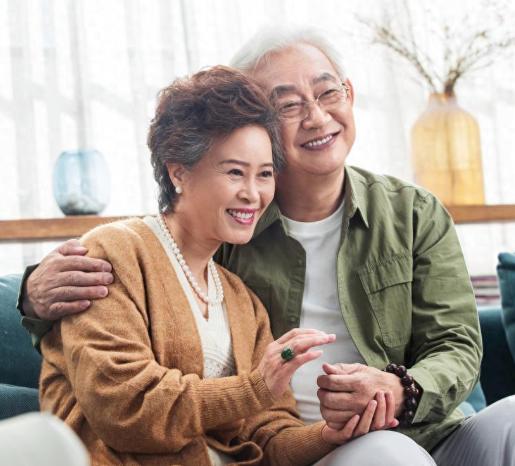 医生发现：少生病的人，大都有这4个好习惯，如果你有1条就了不起有些人看着吃得