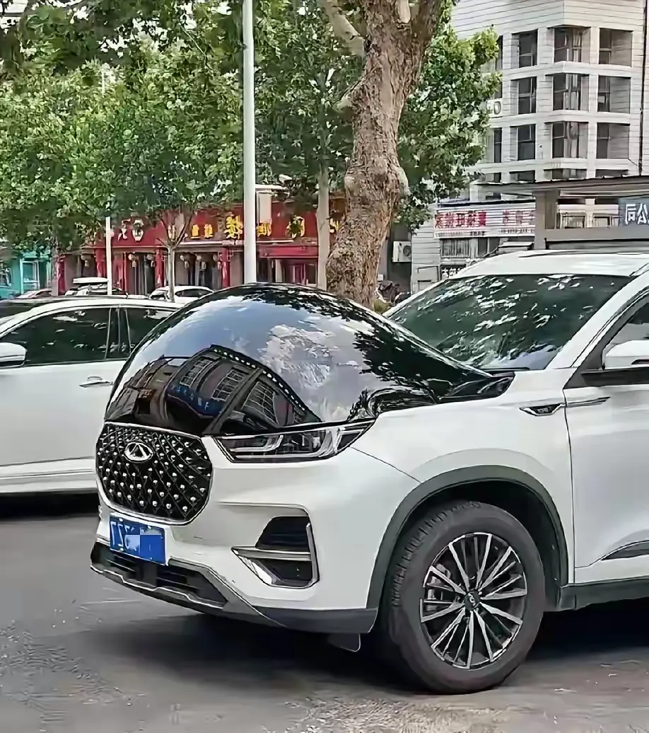 这是奇瑞哪一款车？之前在市面上没见过，这么高的天灵盖会不会挡视线呢？还是说这个