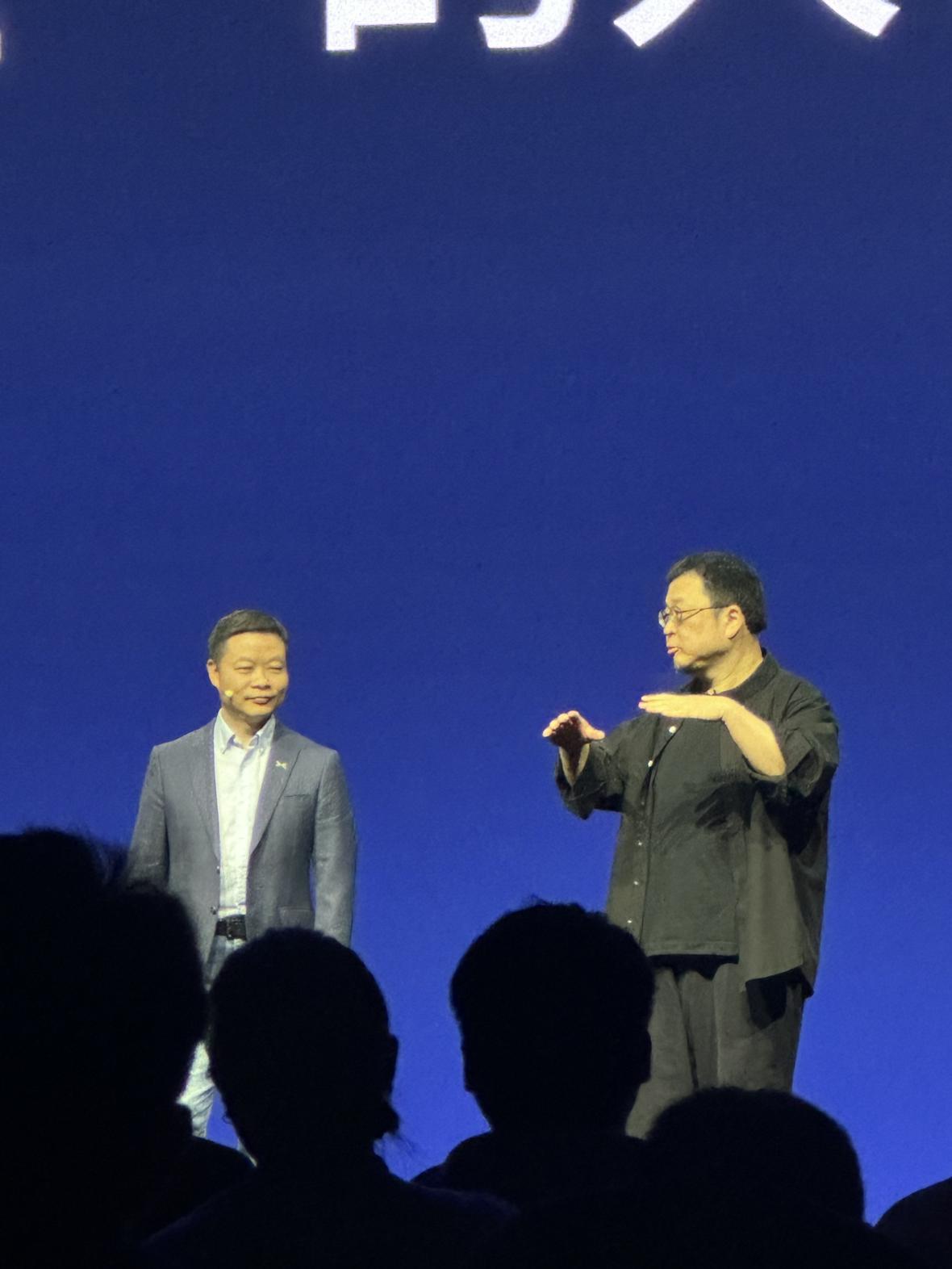 昨天看完罗永浩和何小鹏@XP-何小鹏的智驾体验，最大的一个感触是我本来以为罗永