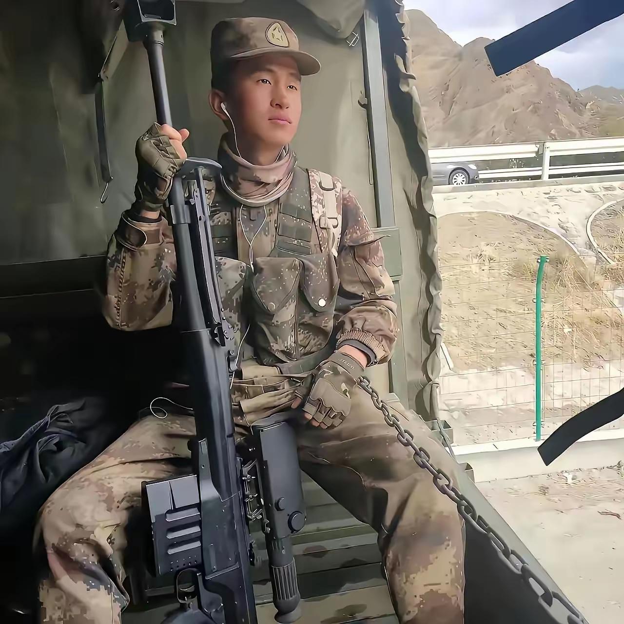 这狙击手跟狙击枪也太帅了吧！