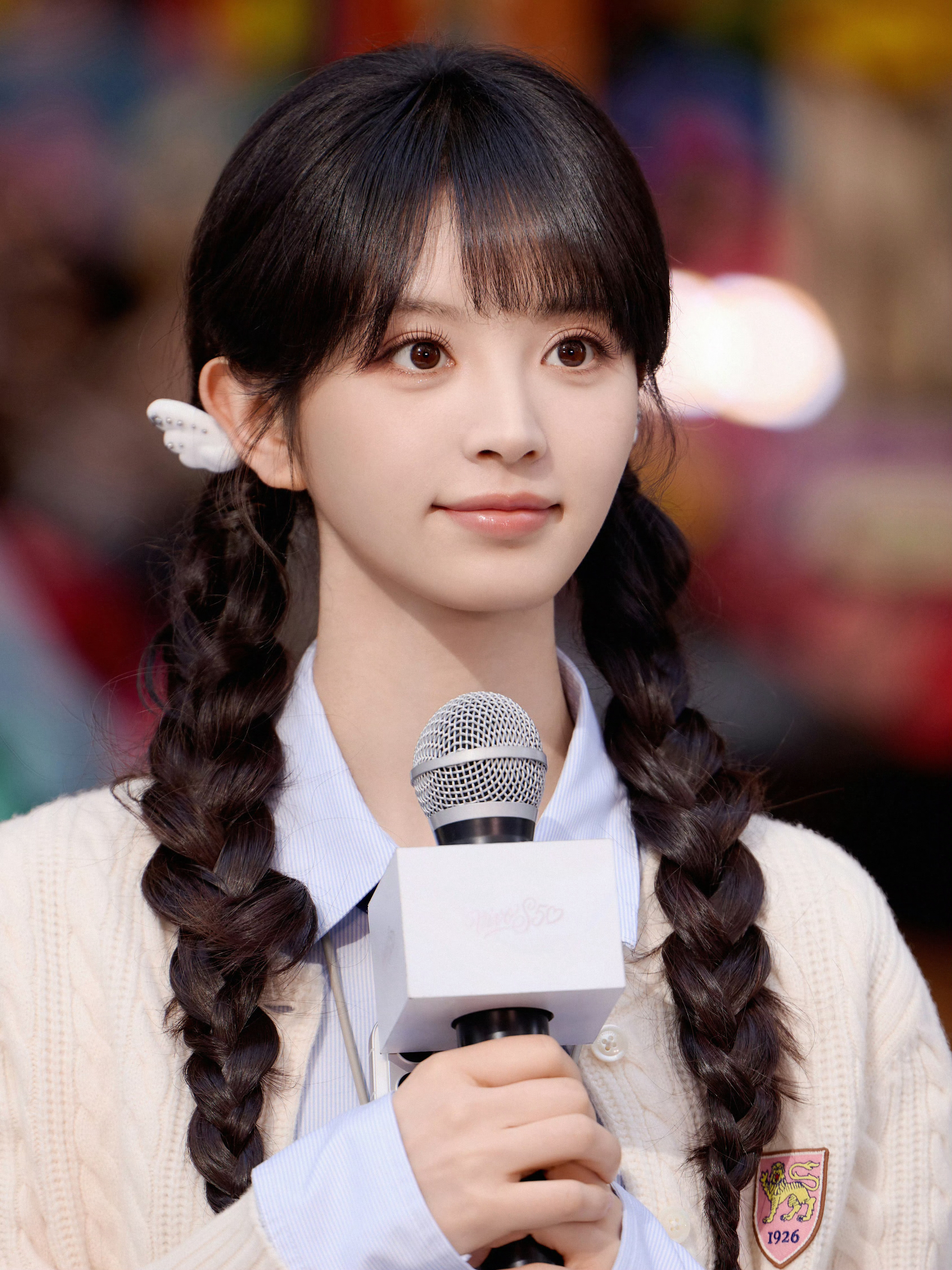 我觉得人类能长成田曦薇这样真的好牛啊有人能懂我吗什么幼态脸都弱爆了这竟然是天