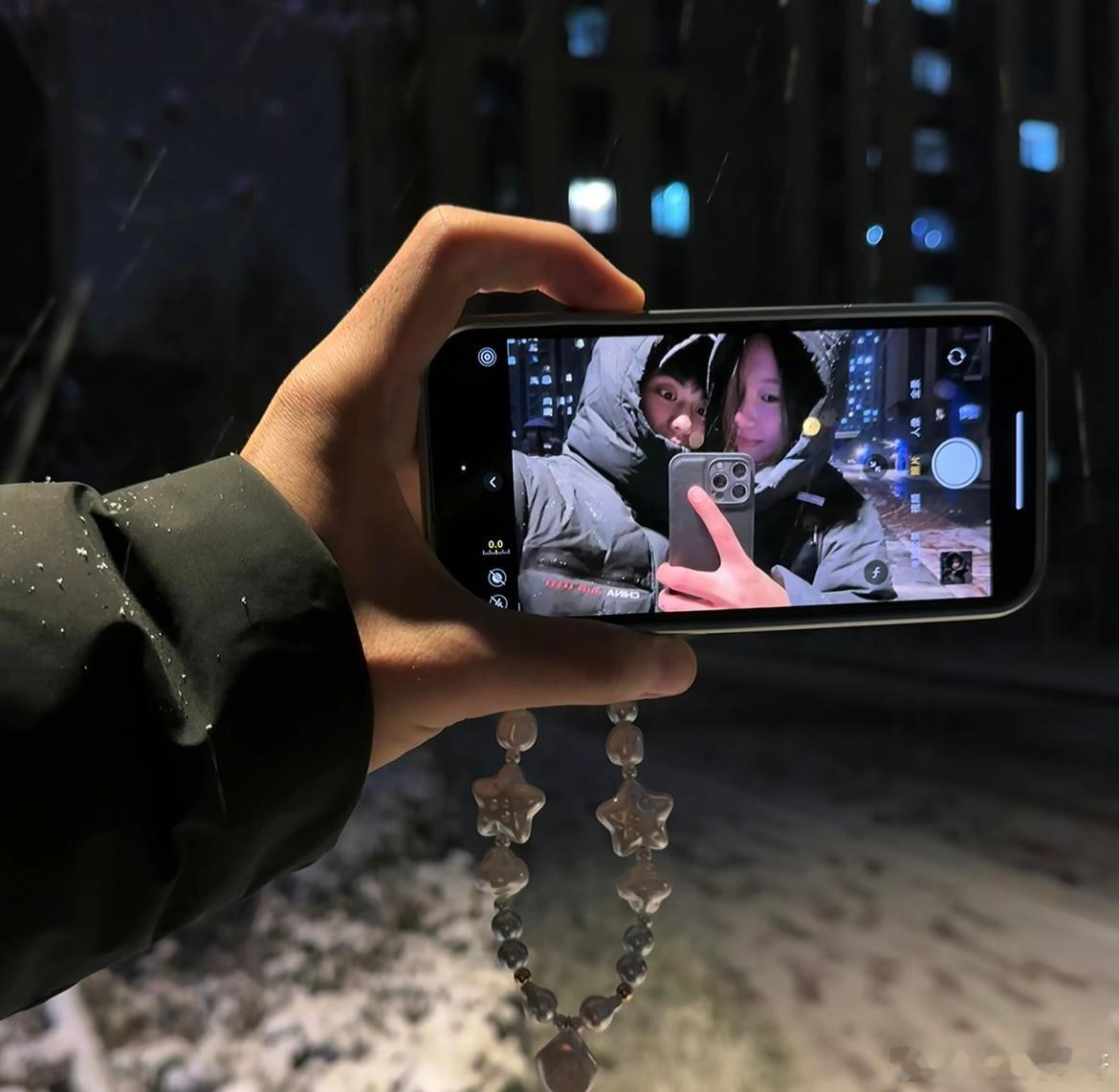 一起看过的大雪会记得很久