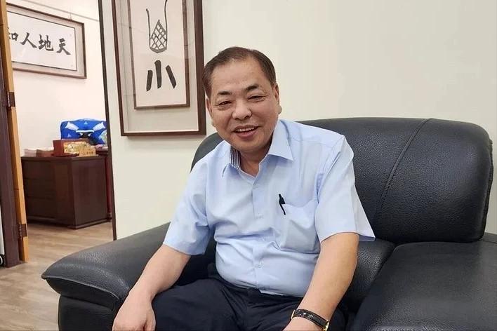 一波三折：缺席国民党行动中常会的陈见贤，终于露面回应了！这两天，国民党在新竹