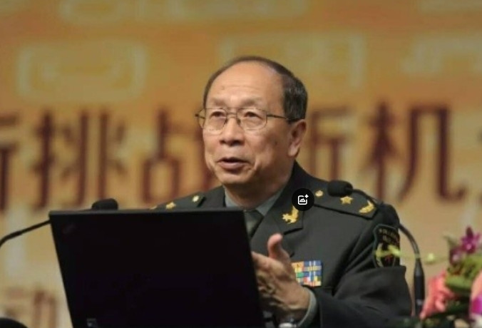 美国记者当面问金一南：“要是美国炸了中国价值2000亿的三峡大坝，中国会怎样？”