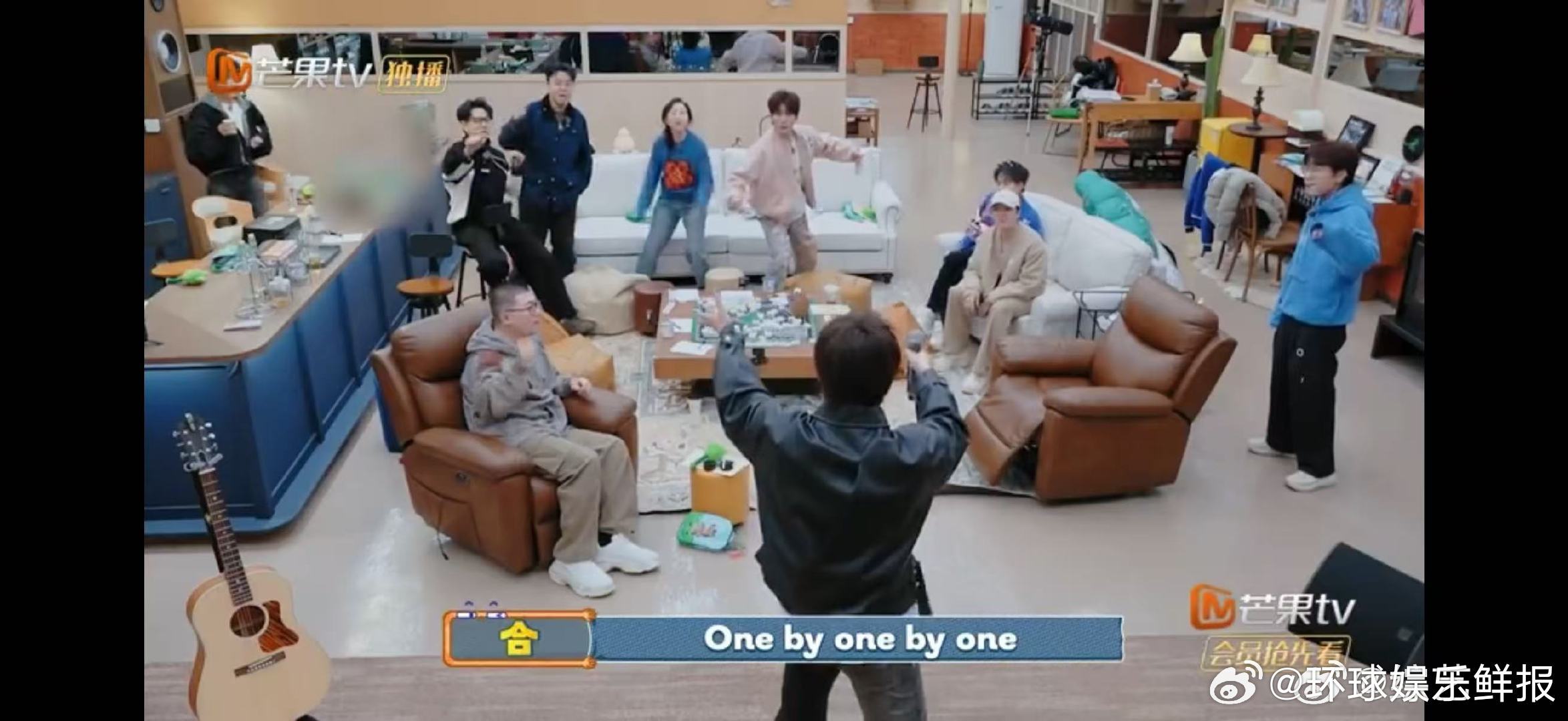 只知道张远onebyone的舞姿很曼妙快乐老友记快乐老友有风季谁还没被张远