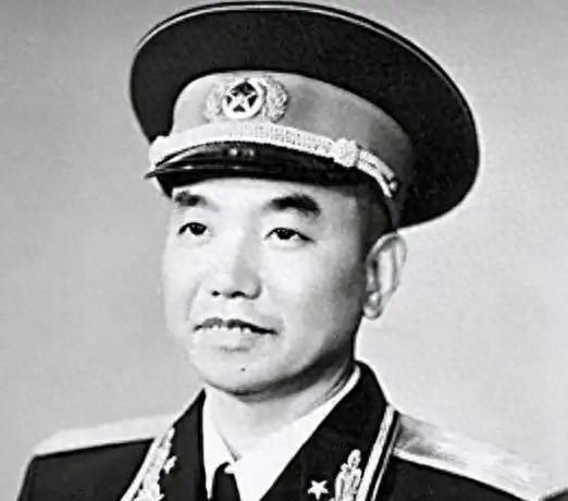 八路军六大师长中他唯一未封元帅，晚年任副主席一职，儿子也成为了将军1950年初