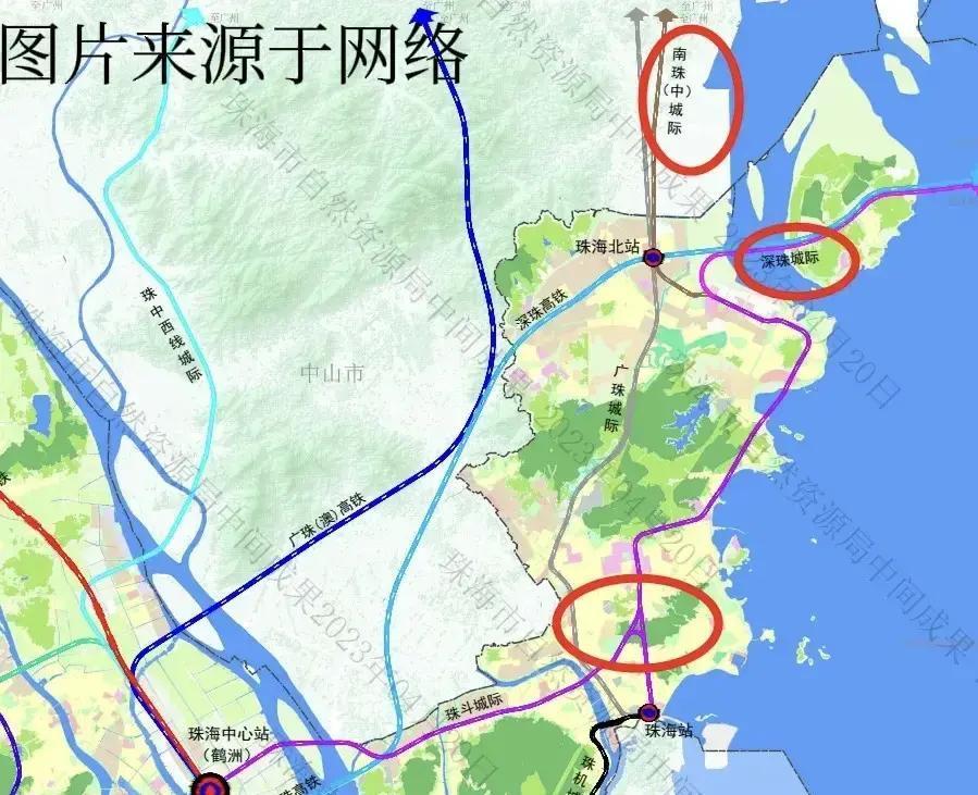老百姓们注意了，有个大消息要跟大家伙儿说！连接深圳和珠海的深珠通道，这回可是真要