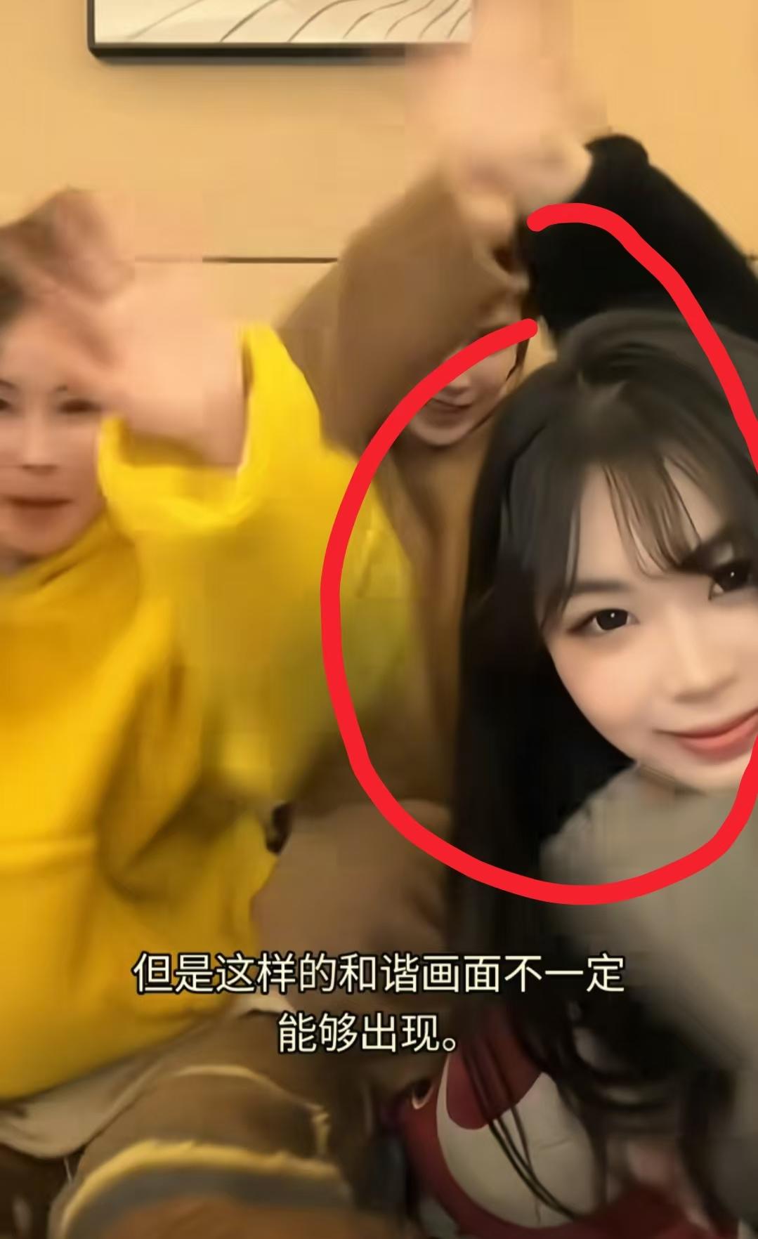 我预料到了瑾汐会回莆田过年也预料到了姑姑发的视频会官宣她的行程万万没想到姑姑