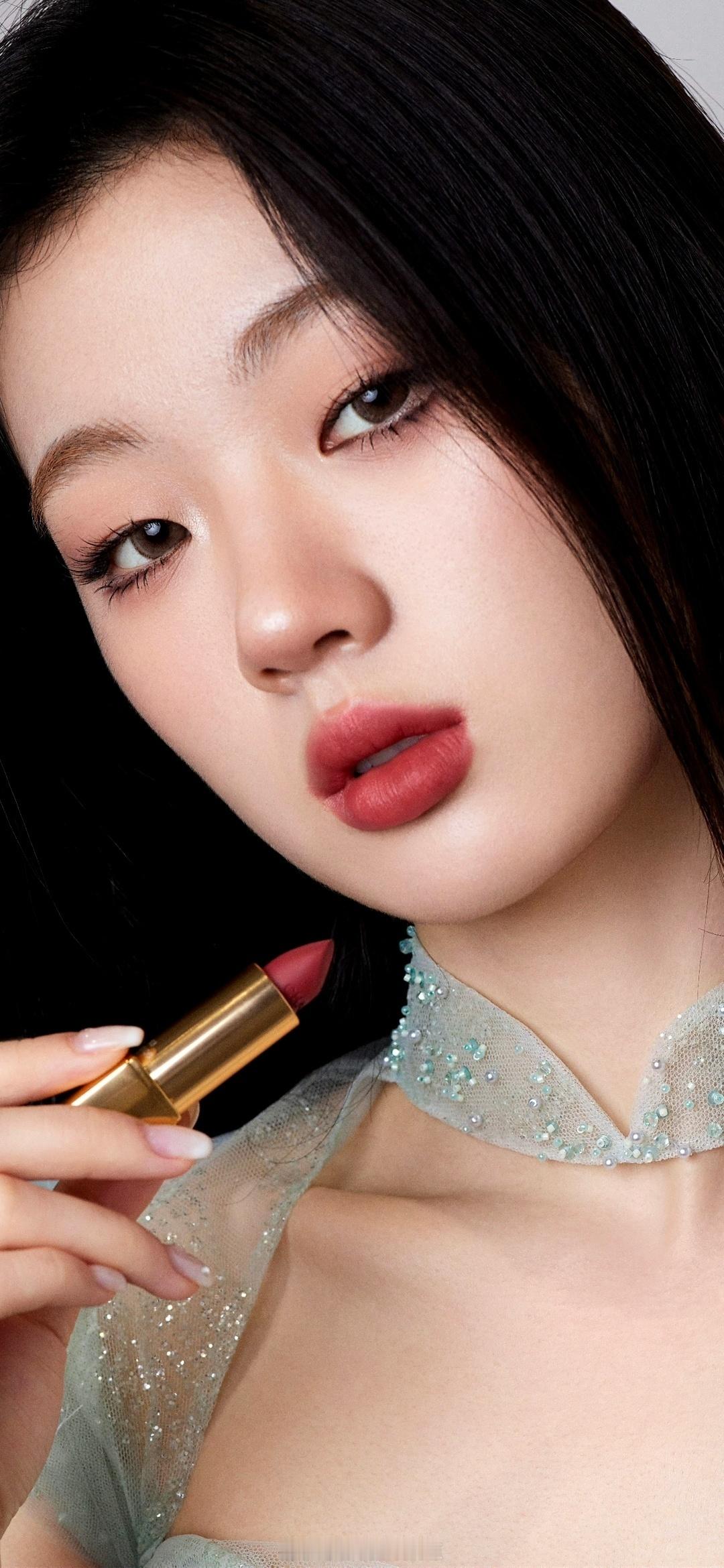 单依纯淡蓝纱裙唯美写真