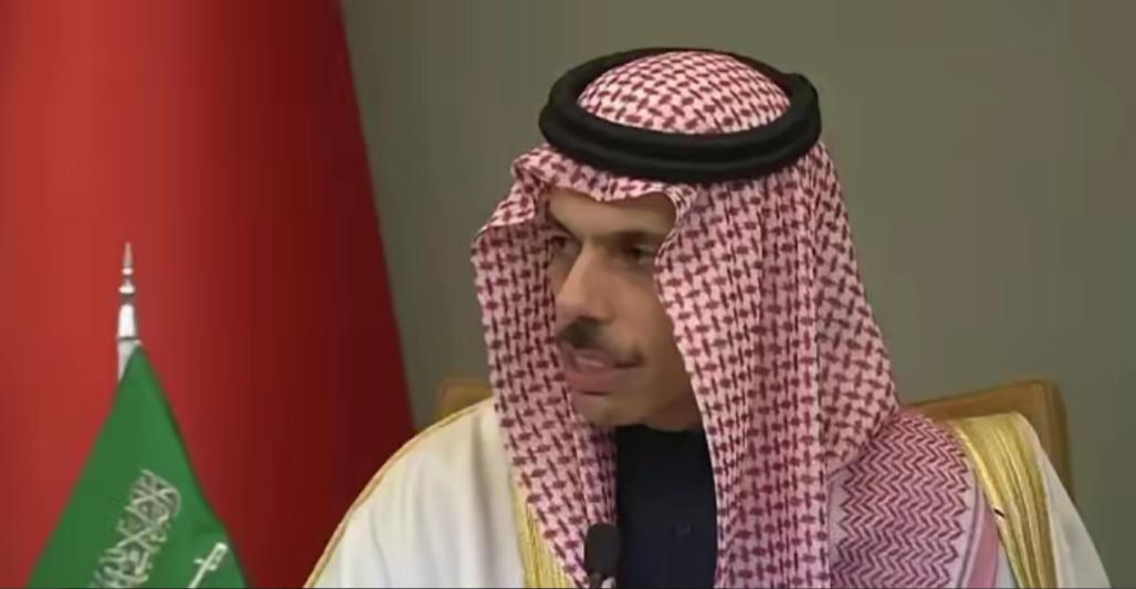 沙特倒戈，中东“起义”！近日，伊朗外长阿拉格齐3月7日夜晚向外界透露，沙特已正式