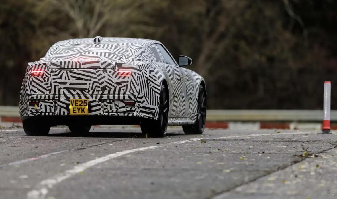 外媒：对续航不满意，捷豹新车或增加增程版几年前捷豹做了大胆选择，全面转向电动化，