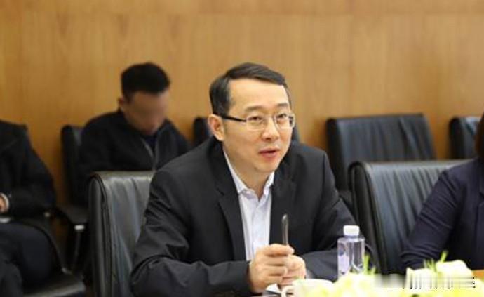 马兴瑞被双开，他的老下属坐不住了，深圳市委原统战部部长王强主动投案2015年