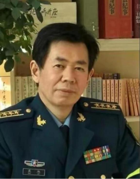 [点赞]最大的台独分子，再也藏不住尾巴，终于露出来了肮脏的脑袋！原来，最大的台