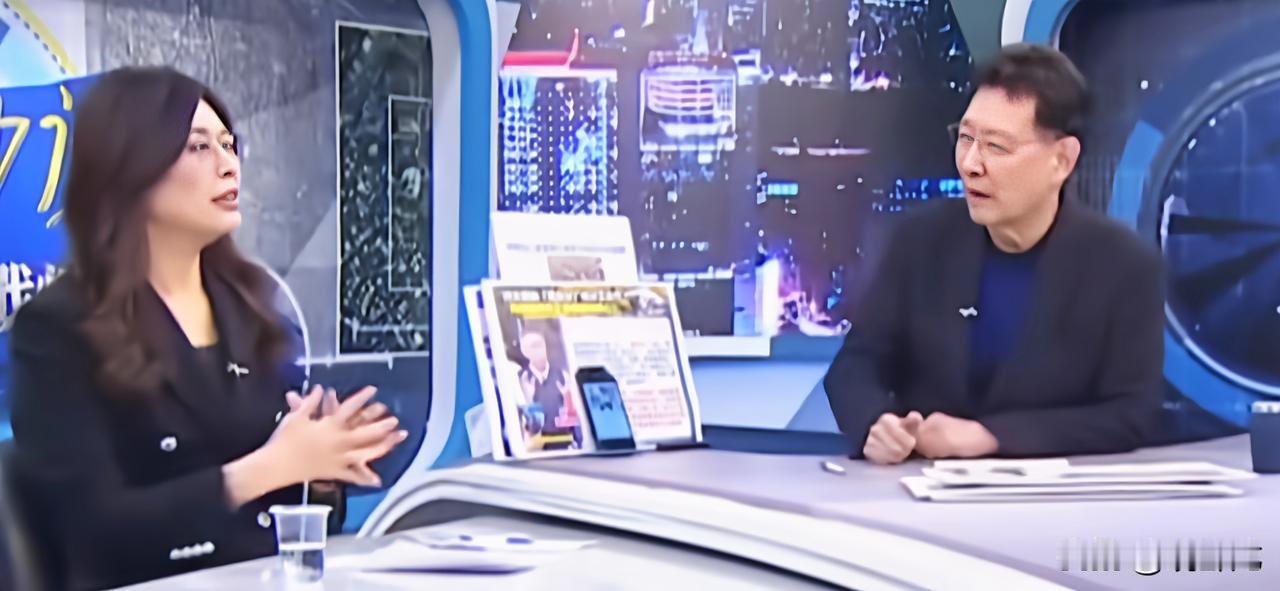 郑丽文最新表态：现在的美国不是恩人。1月29号最新一期《战情室》节目，主持人