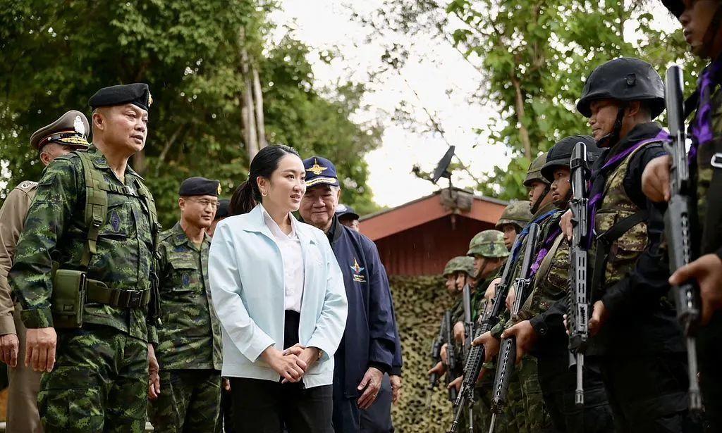 【佩通坦使高招，得到泰军方谅解，洪森的阴谋被拆穿，宣布与他信家族决裂】柬埔寨前