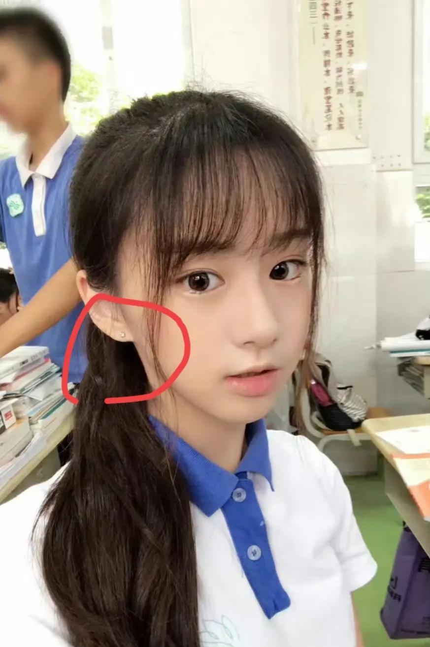 包上恩这事儿我专门去查了一下不查不知道，一查吓一跳万万没想到她高中就这么爱