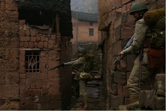 遇到美国人直接杀死，俄军在红军城一点面子不给美军留，连收尸的机会都不给！ 2