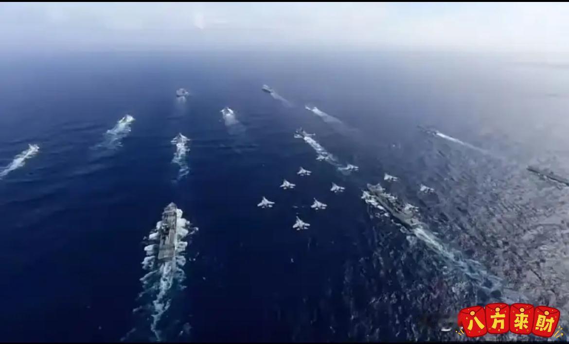 中国海军疯涨！16.2万吨打击群整建制入列，这才是硬实力的底气谁看了不热血沸腾！