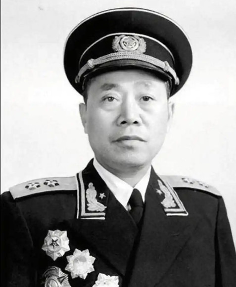 1938年8月30日，新四军特务营营长叶道志被以叛逃罪执行枪决，叶道志被枪决前夕