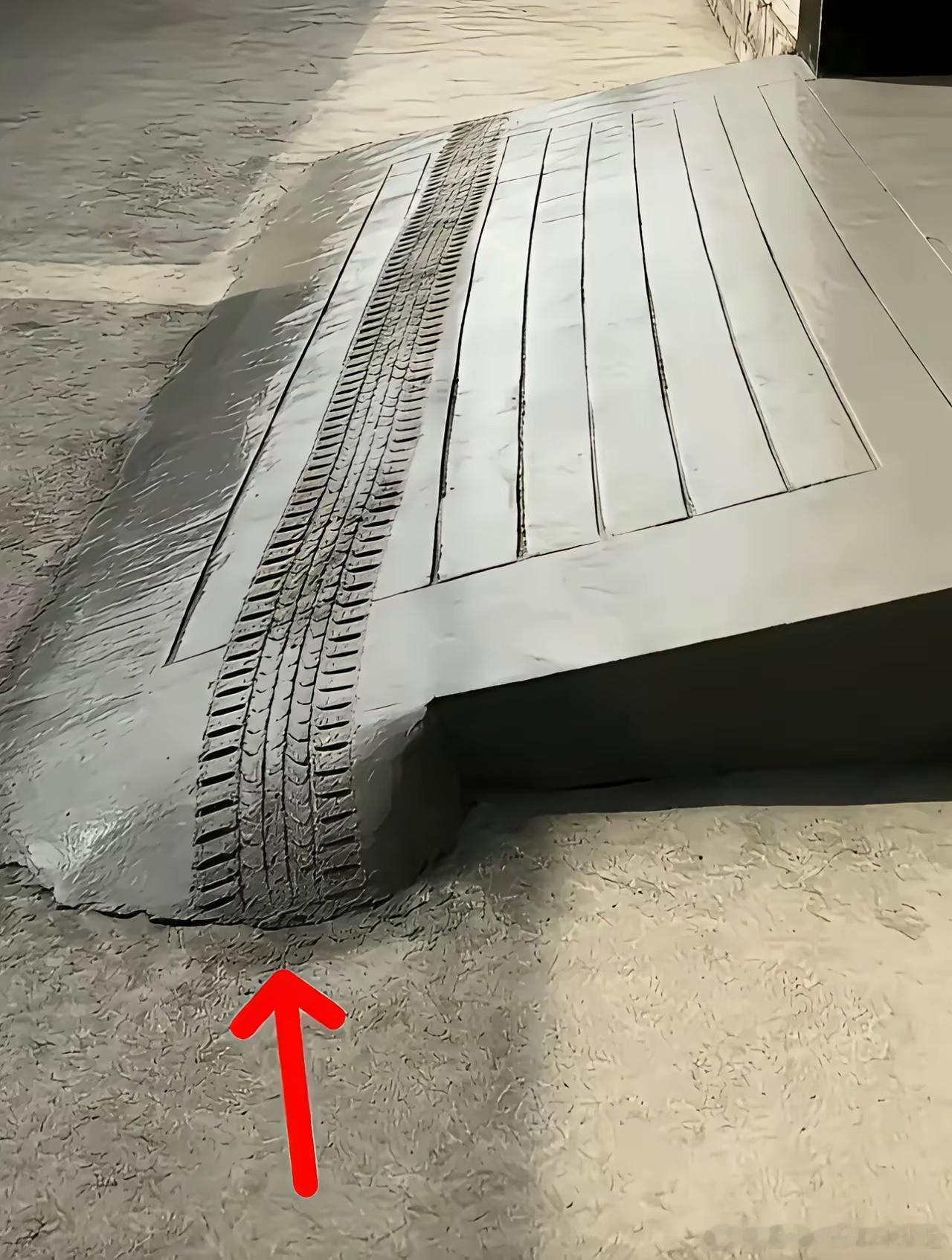 让你伸出来！必须给你留下痛苦的记忆！