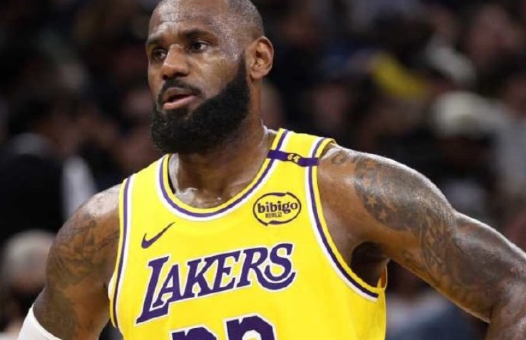 詹姆斯50亿新联赛打响NBA“弑神之战”