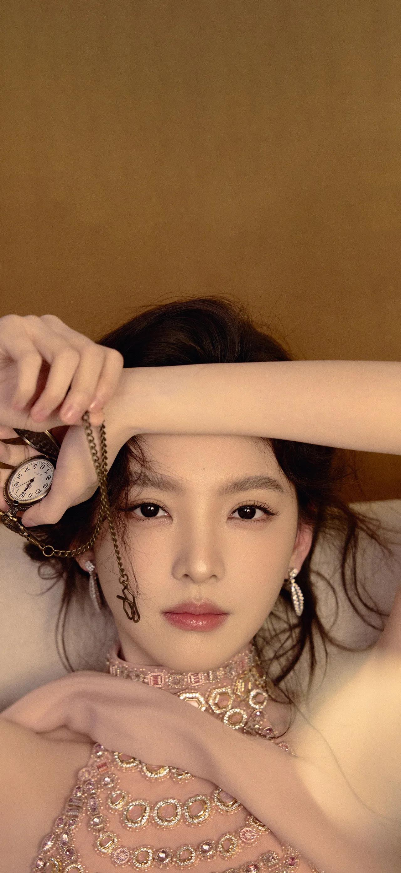 美女壁纸～章若楠，女神范儿全开，每一帧都是屏保级别的美