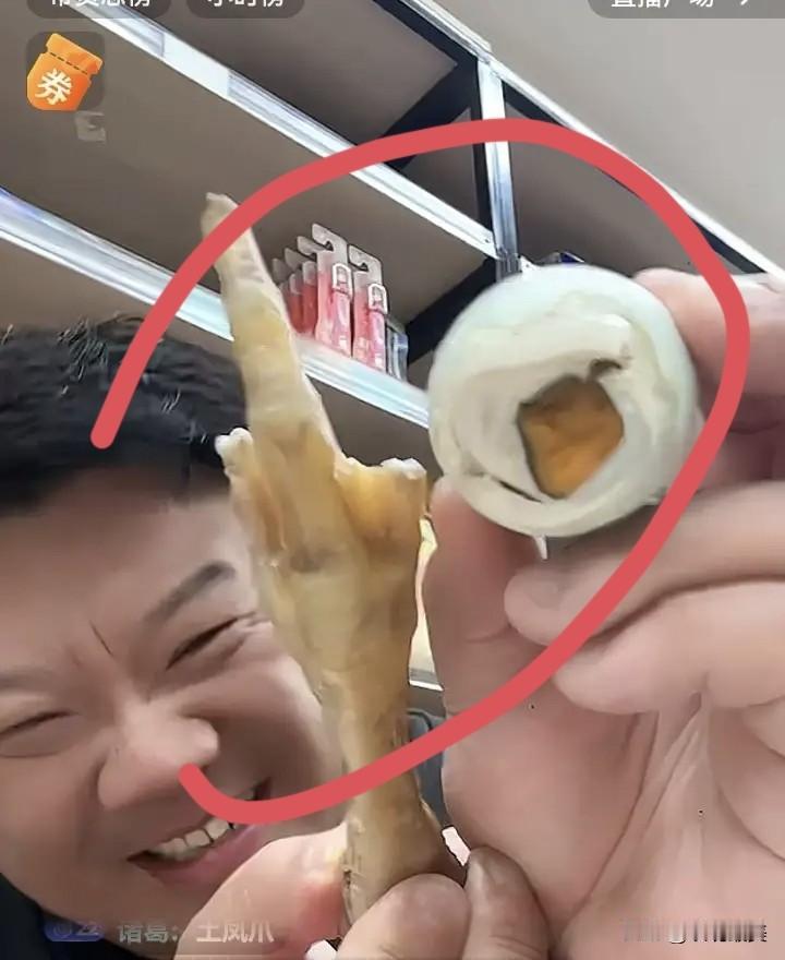 果真还是有钱啊，宁可花50万来买水军，也不给妻女！如果这事儿是真的话，说明老