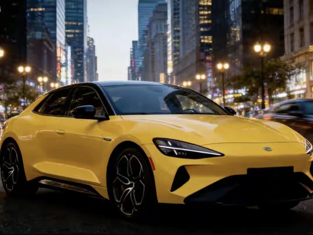 小米新款车型SU3即将来袭，据说价格直接打到水深火热的10万级区间，弥补SU7覆