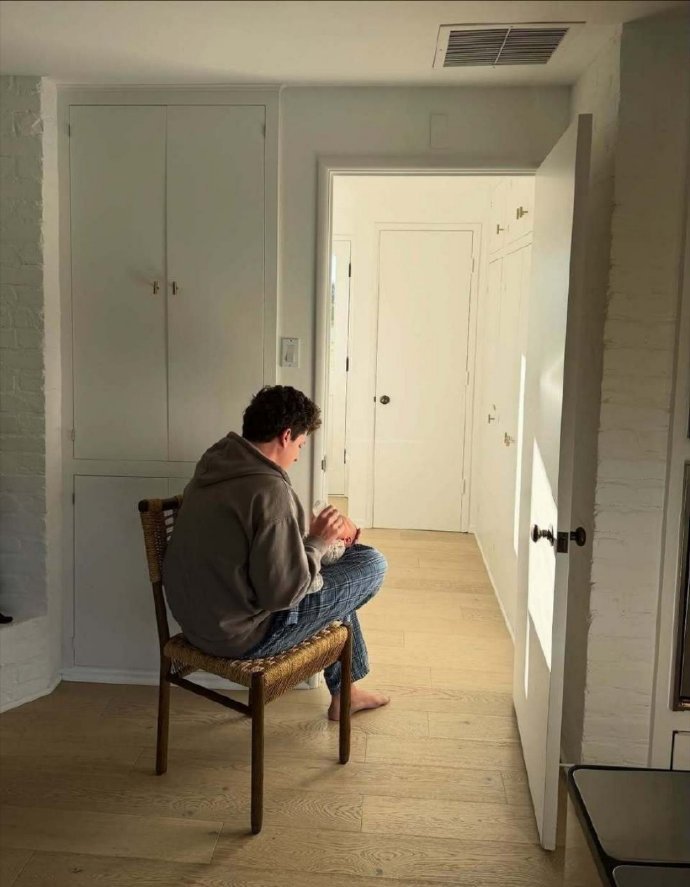 恭喜恭喜！断眉当爸爸了！