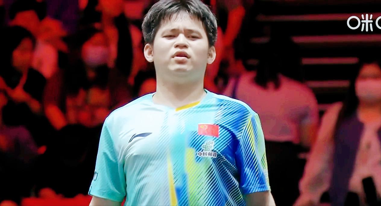 林诗栋千万不要退台，所有相持，林诗栋都输了。林诗栋第一局12;14输了之