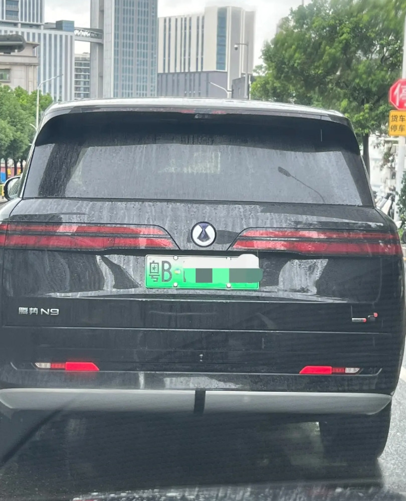 腾势n9这么好的一台车子，搞不懂为什么就卖不过其他九字辈了，要动力有动力，要空间