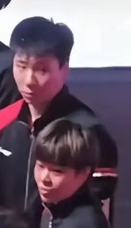 马琳和王皓是不是该顾及一下这两位队员的感受？成都混合团体世界杯赛，国乒