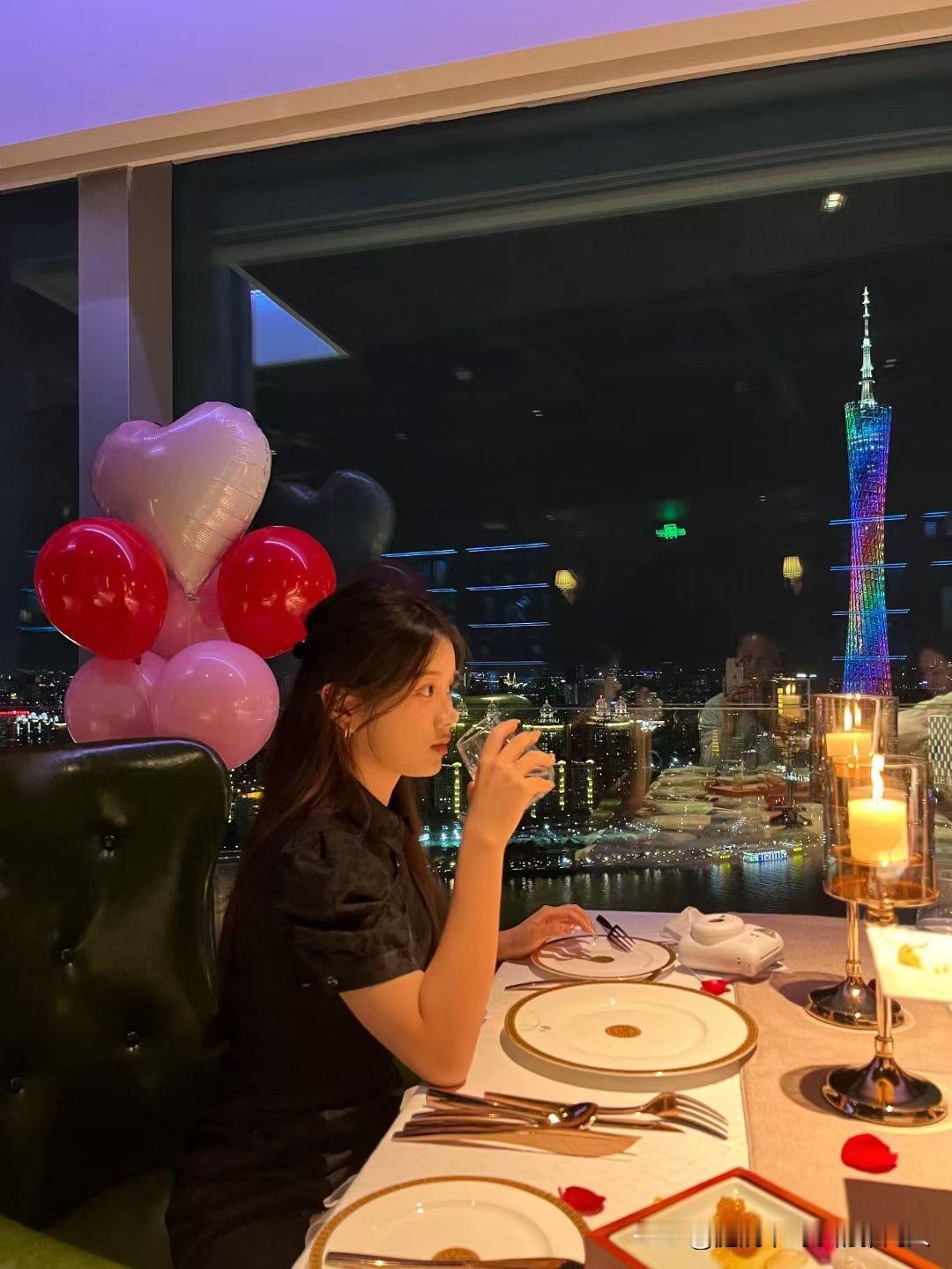 现在的年轻人，好像真的越来越不适合结婚了他们大多成长在相对宽松的环境里，个个