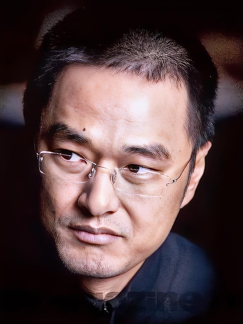 北京协和医学博士冯唐又抛出“金句”振聋发聩！他说，只有穷人，才会痴迷技术；