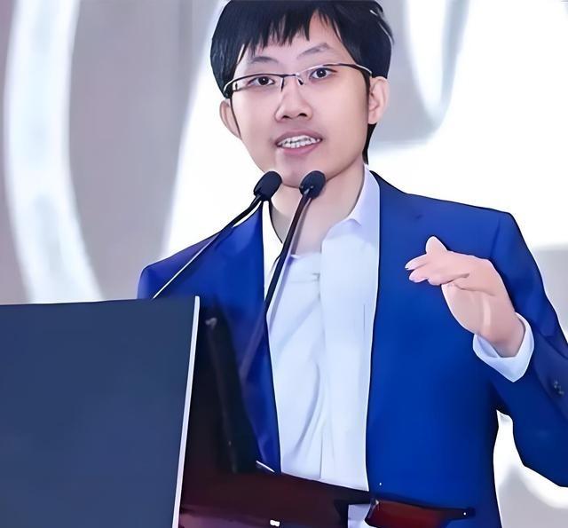 OpenAI现在怕不是弄死梁文锋的心都有了！DeepSeek每次出手，不多不少，