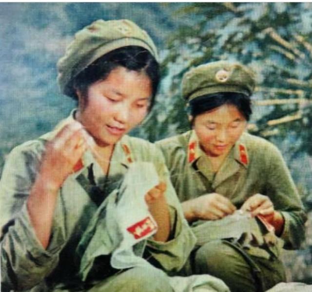 1952年，上甘岭战役打响，战地医院里来了一位特殊的受伤战士，他看起像孕妇一样，