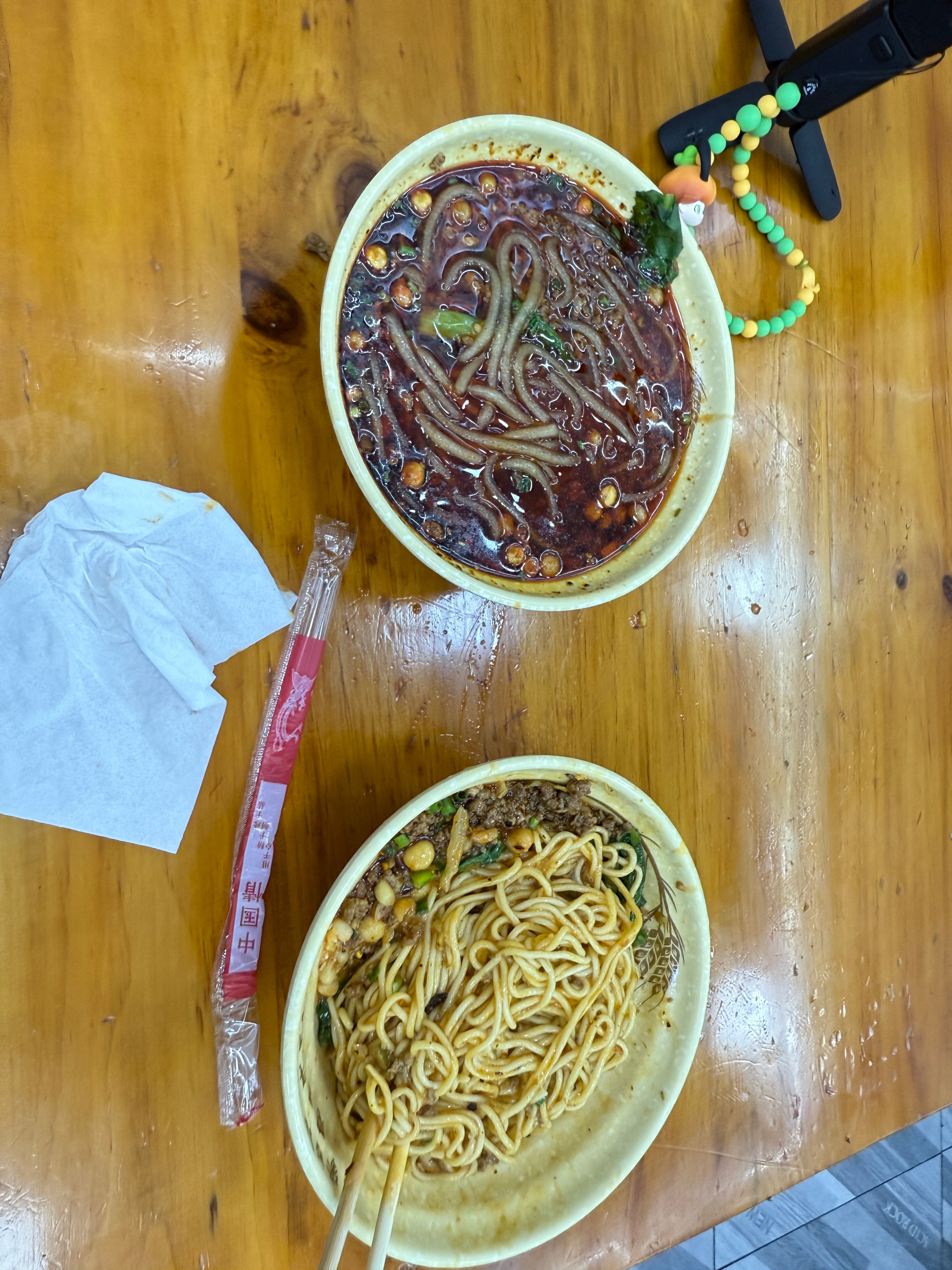 随便走进一家店，好好吃🤤[红脸笑][红脸笑][红脸笑]​​​