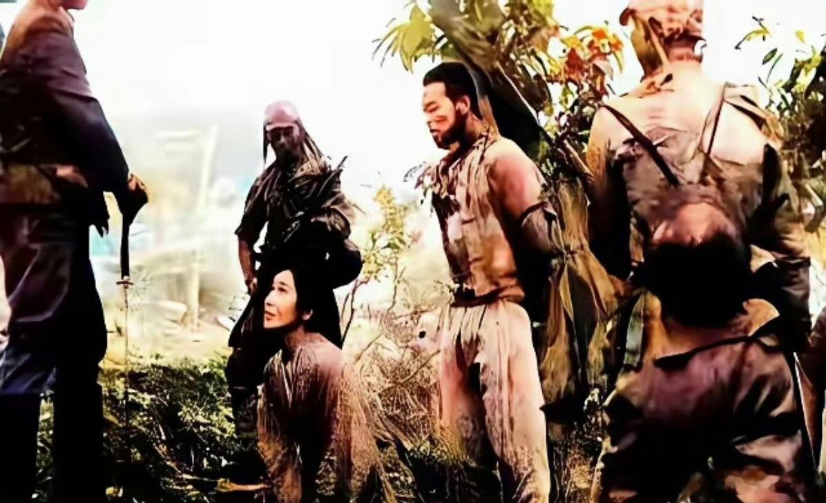 日本鬼子侵略我们的时候，普通老百姓一旦落入日本鬼子的手中，基本上就是羊入虎口，凶