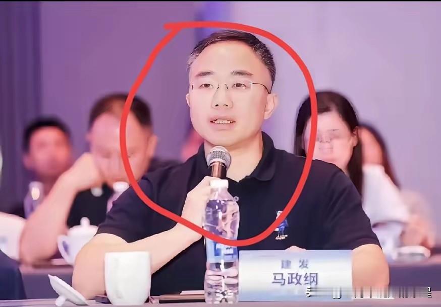 马政纲，这个名字在地产圈不算响，但在杭州，够用。他是哈工大土木科班出身，浙江大
