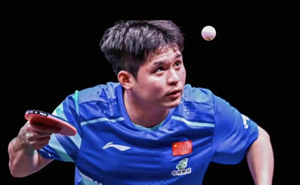 我去！刚才在看薛飞打张本智和，最后3:2赢了，结果一转眼，林诗栋1:3被奥