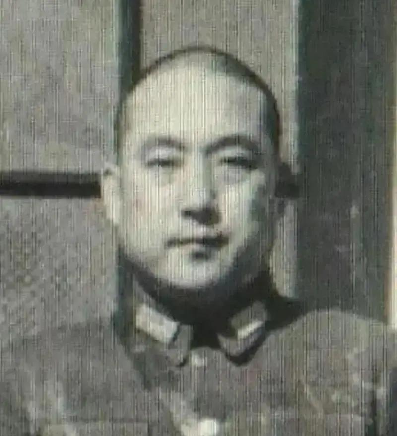 1949年初，程潜劝国民党宪兵司令张镇起义，张镇说：“当年陈诚、戴笠要置我于死地