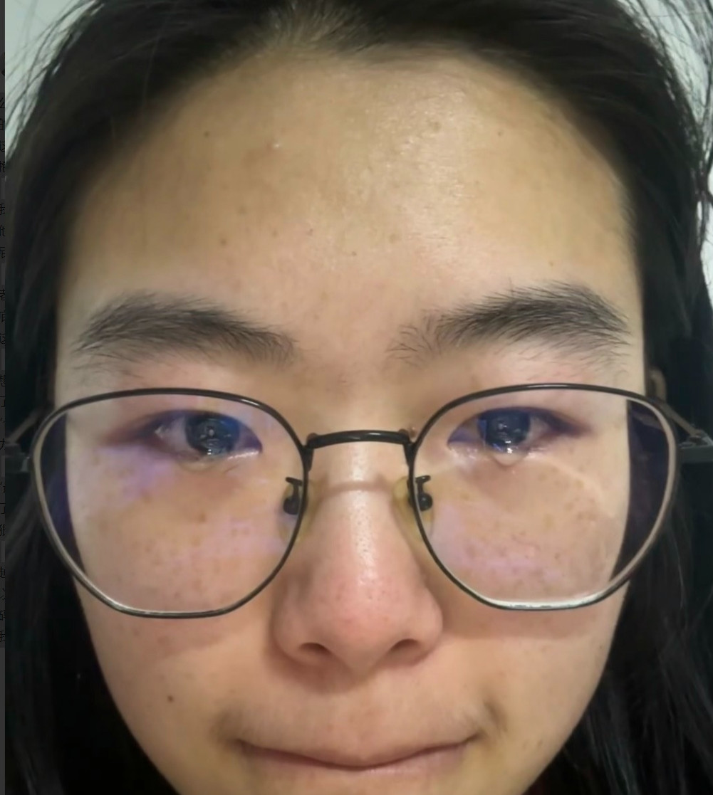 公婆退休金8900多，我让他们上交8000，这样可以减低我们的生活压力，没