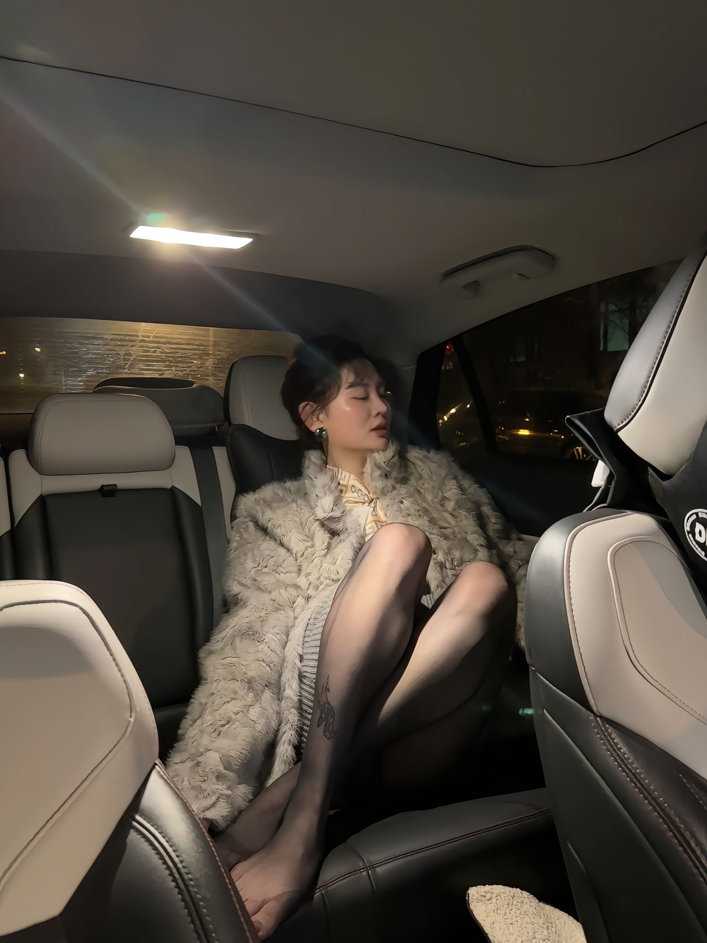 你介意上车就脱鞋的人吗