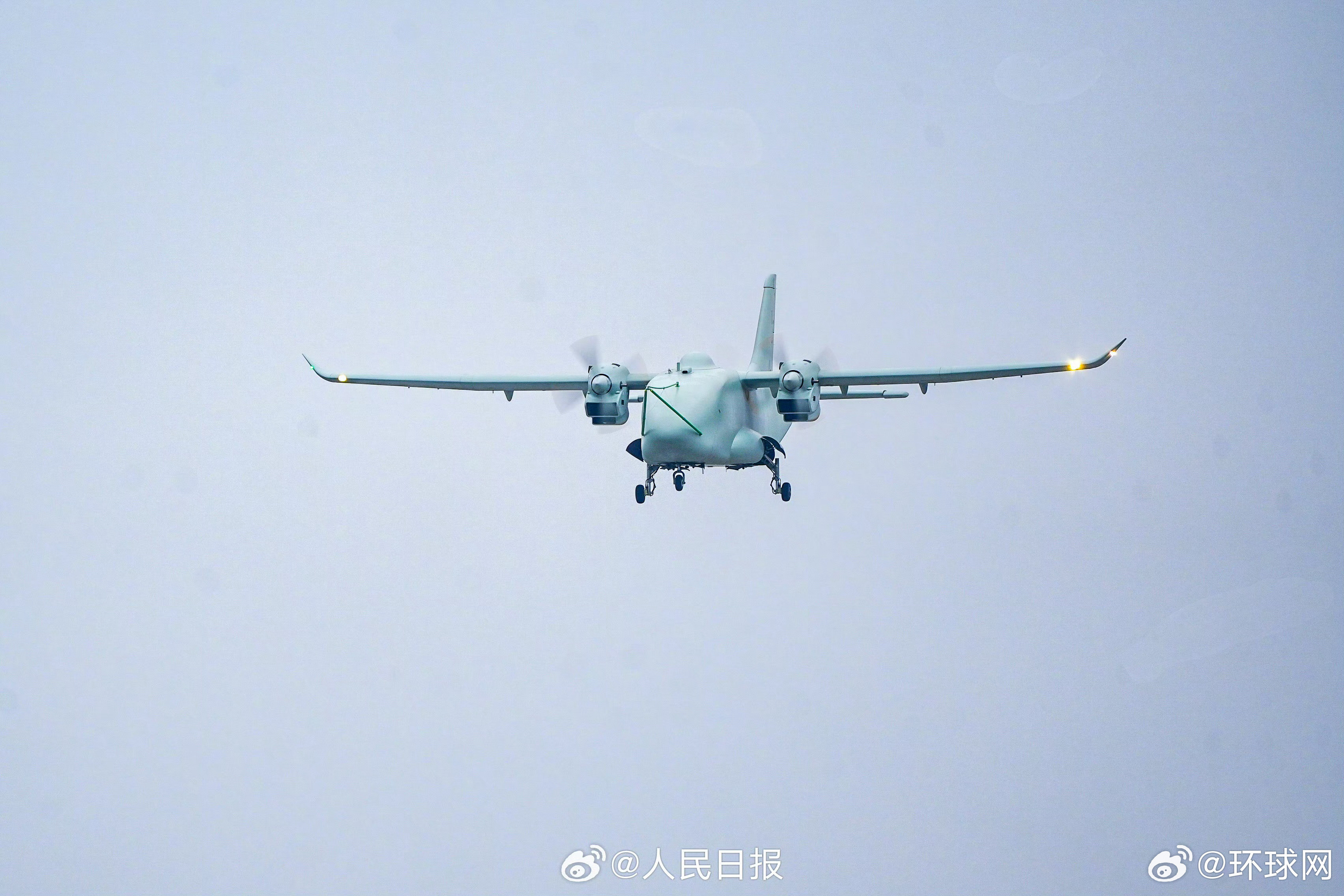 “彩虹YH-1000S：全球首款混合动力无人运输机首飞成功，开启低空经济新篇章”